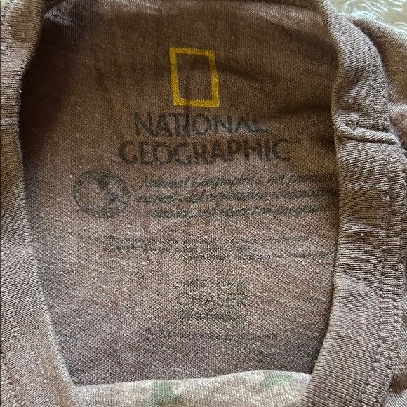 Rare vintage “Think Peace” Peace Sign Nat Geo Baby Tee Graphic T-Shirt, xs/sm - Picture 4 of 5